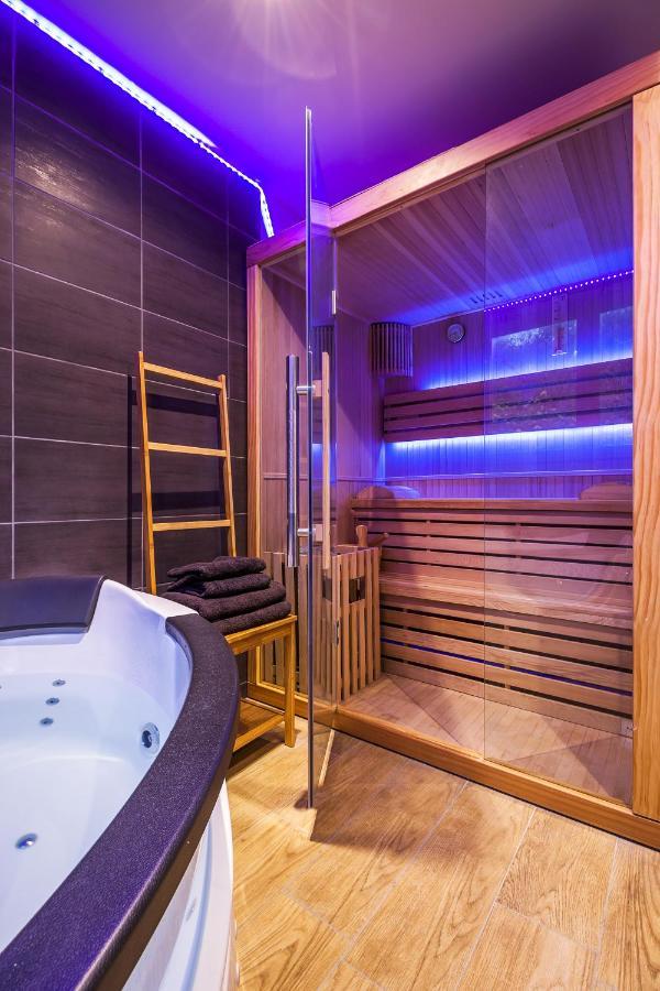 Escapade En Bord De Mer Avec Sauna Et Spa Prives Бінік Екстер'єр фото
